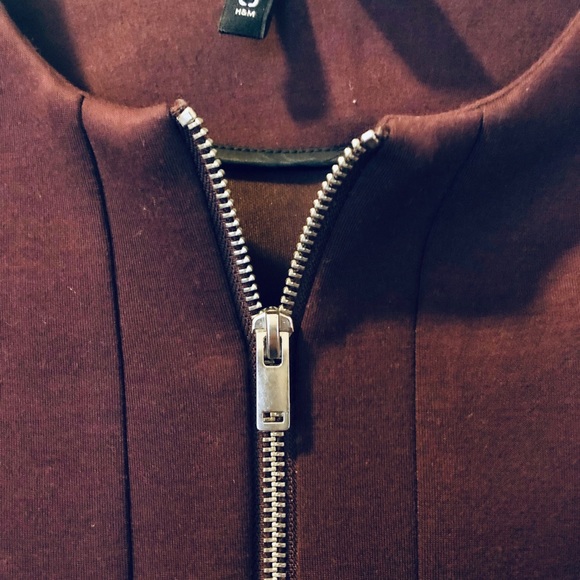 H&M Burgundy Peplum Jacket - Picture 2 of 3